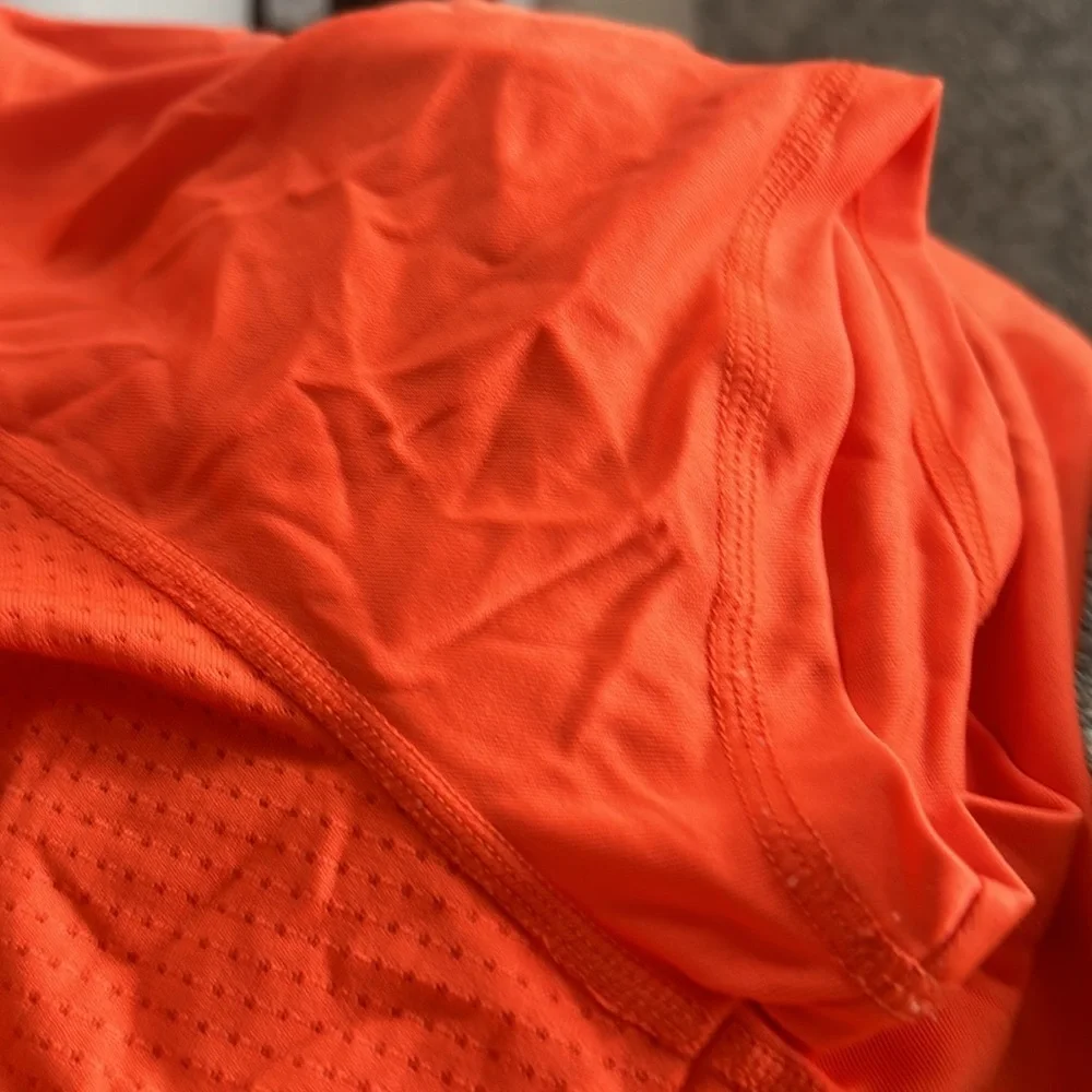Xersion Slim Fit Crewneck Top Size XL - Picture 6 of 12